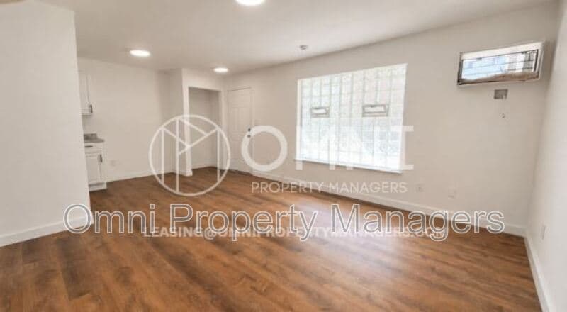 Detroit Condo: 11360 Wyoming Ave