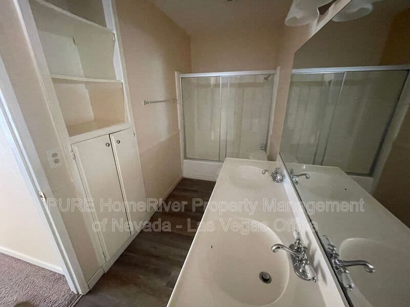 Las Vegas Condo: 1405 Vegas Valley