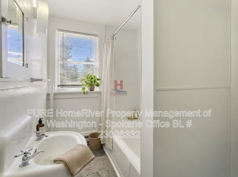 Spokane Condo: 634 E 23rd Ave