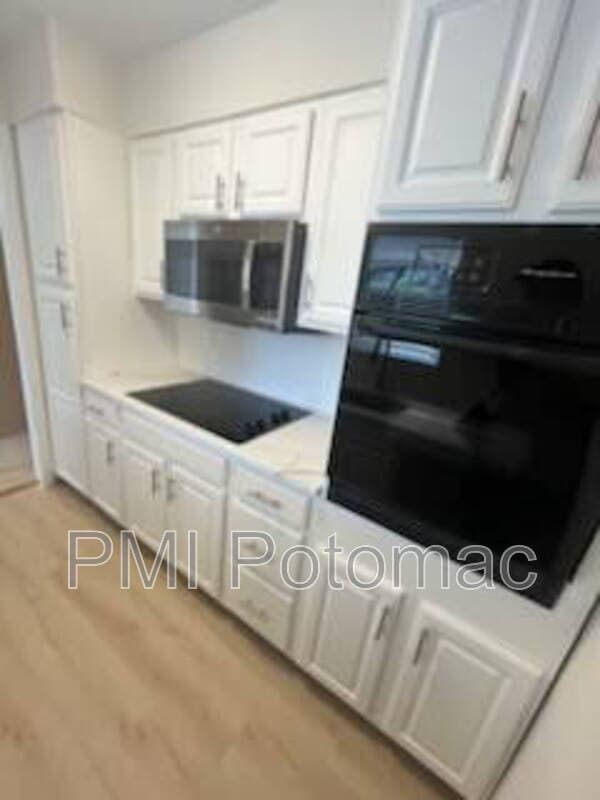 Washington Condo: 2501 Calvert Street Northwest