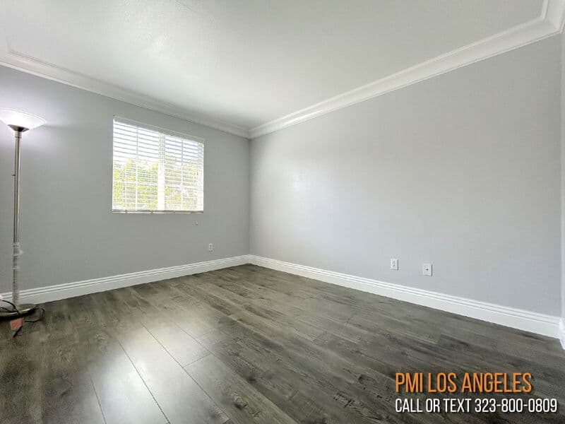 Pacoima House: 12445 Sonoma Drive