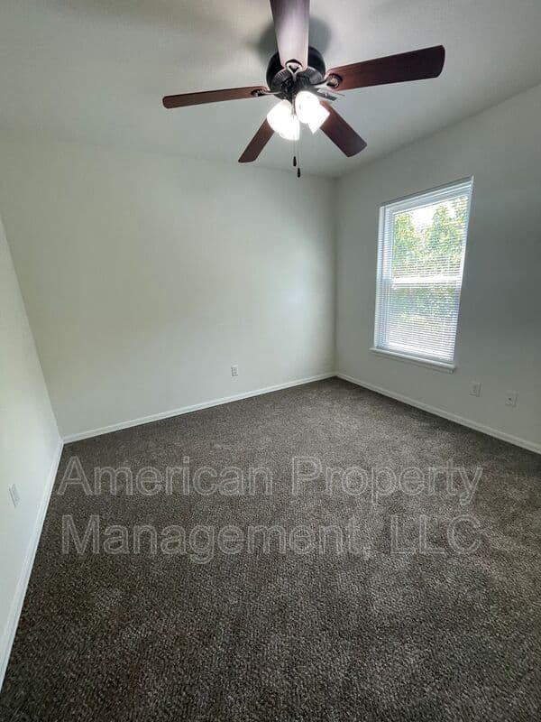 Tulsa House: 1704 W 62nd St S