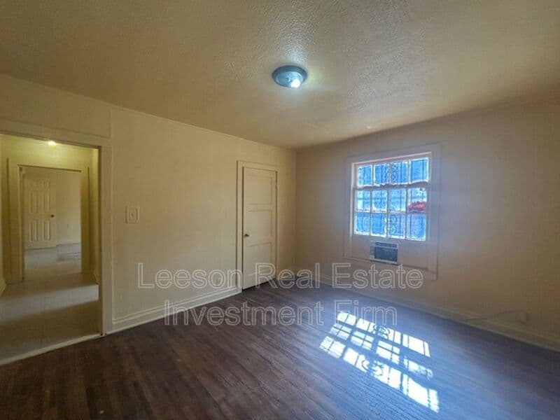 SHREVEPORT House: 3041 Desoto St.