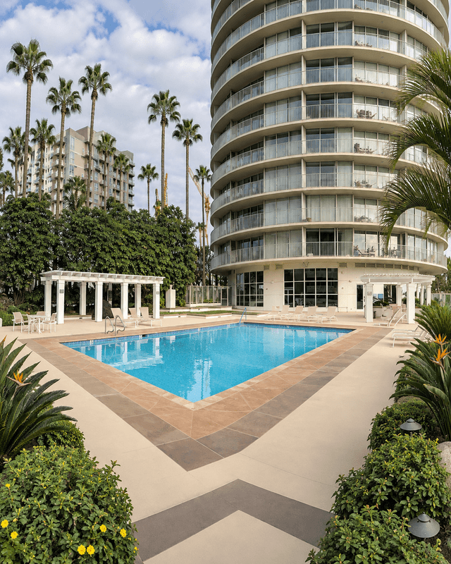 Long Beach Condo: 700 E. Ocean Blvd.