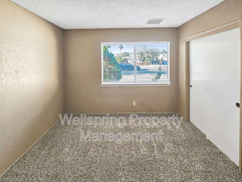 Ridgecrest House: 933 West Boston Avenue