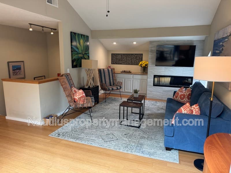 Aptos Townhome: 2109 Penasquitas Drive