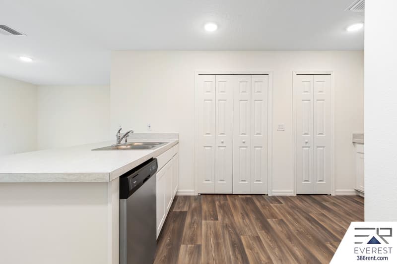 Palm Coast House: 9 Roxland Lane