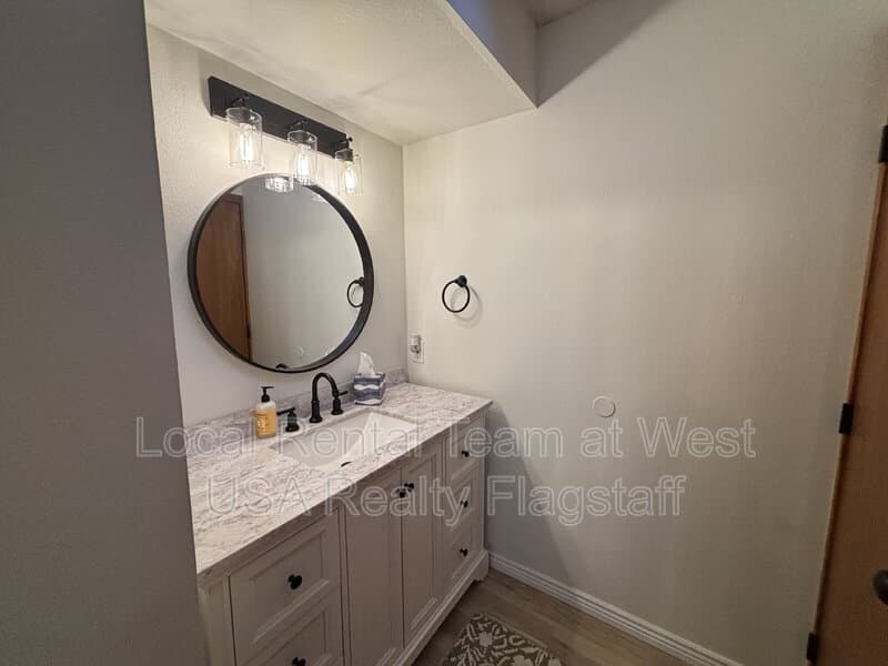 Flagstaff House: 2340 N Plateau Dr