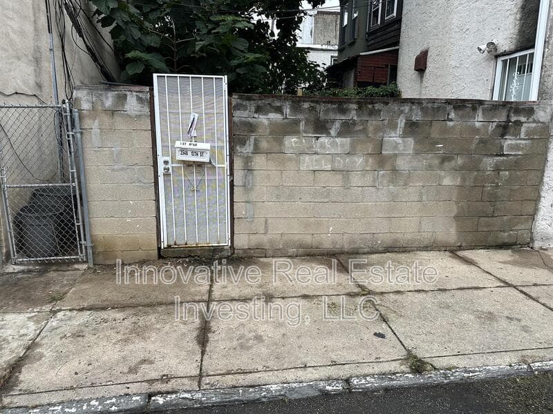 Philadelphia Condo: 2548 N. 12th Street - 1 Rear