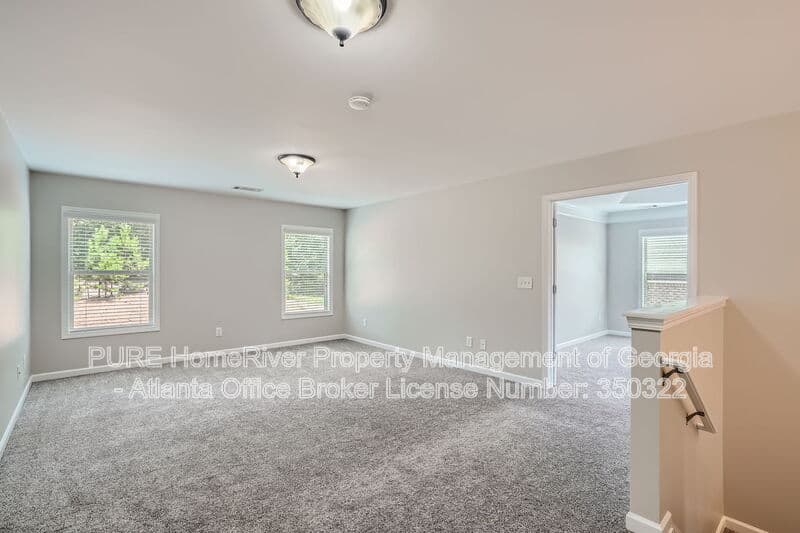 Suwanee House: 1610 Burgess Trl
