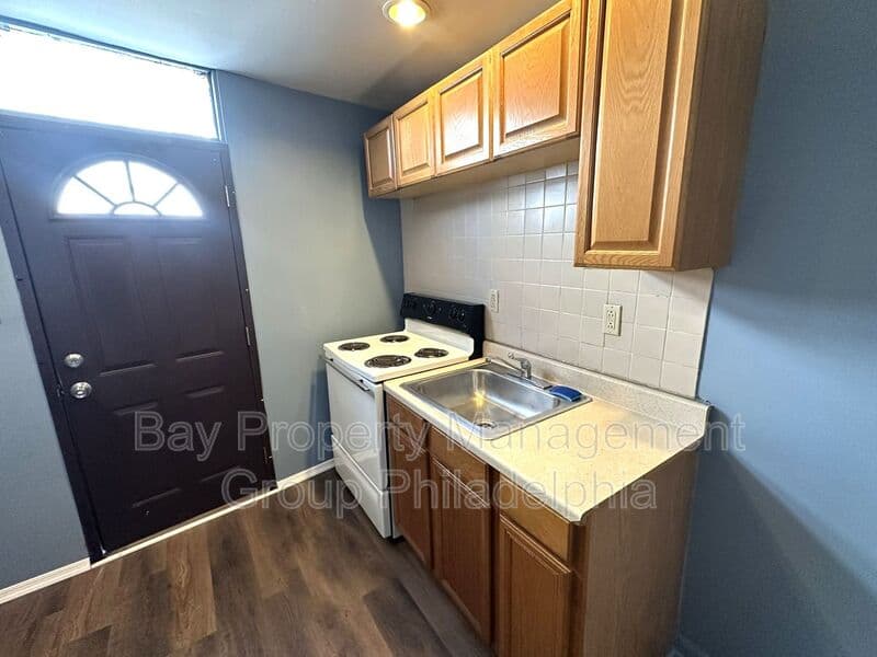 Philadelphia Condo: 2542 E Ann St