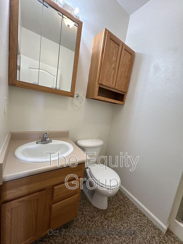 Visalia House: 2917 South Sallee Ct