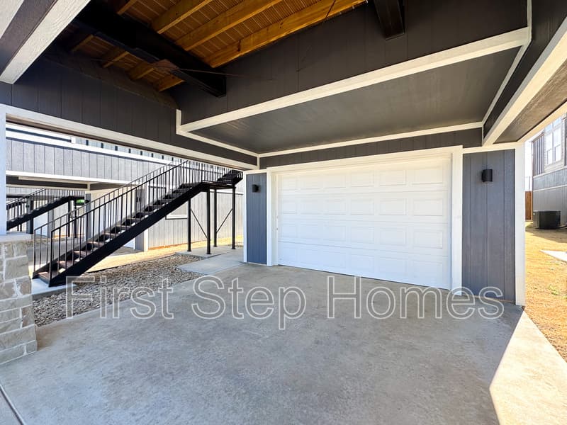 Oak Point House: 175 Lamborghini Lane