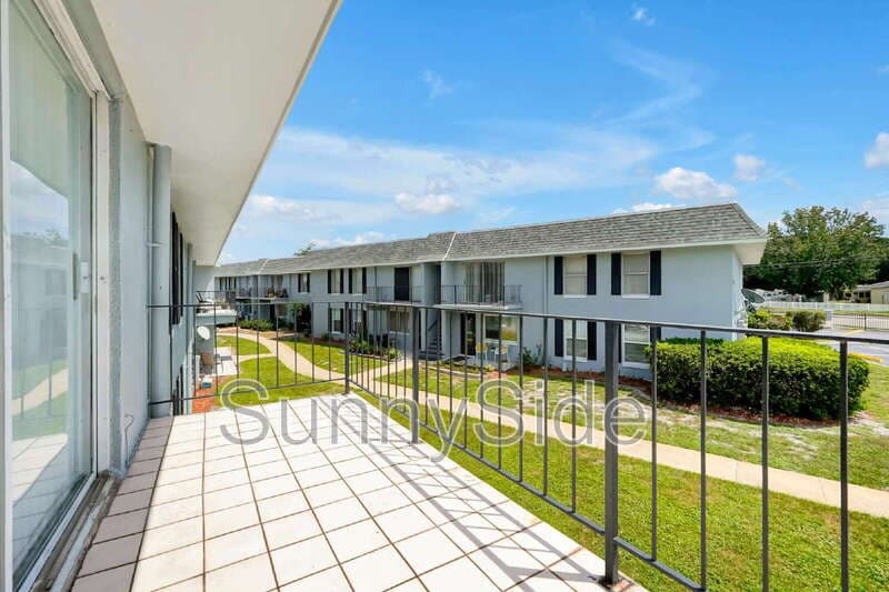 Orlando Condo: 915 W. Oak Ridge Road