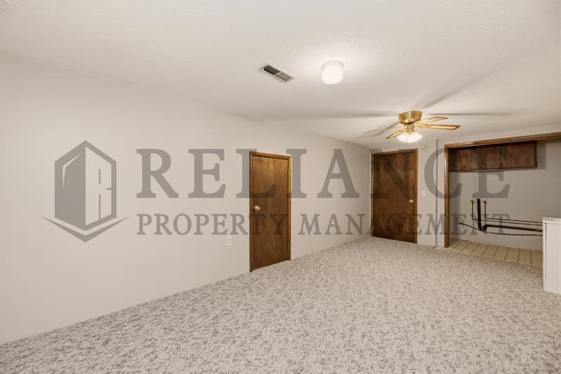 Haysville House: 428 Peach Tree Lane
