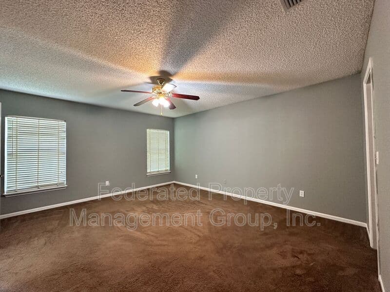 JACKSONVILLE House: 9007 BRIDGECREEK DRIVE