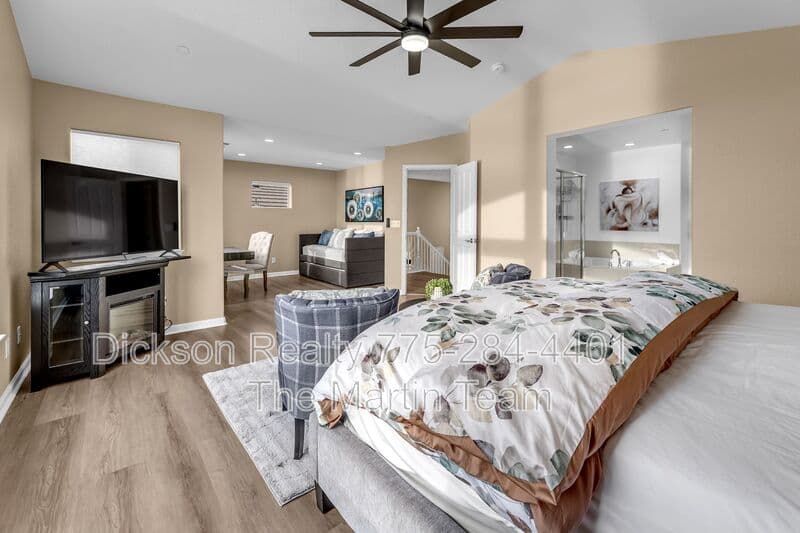 Sparks House: 1165 Harbour Cove Court