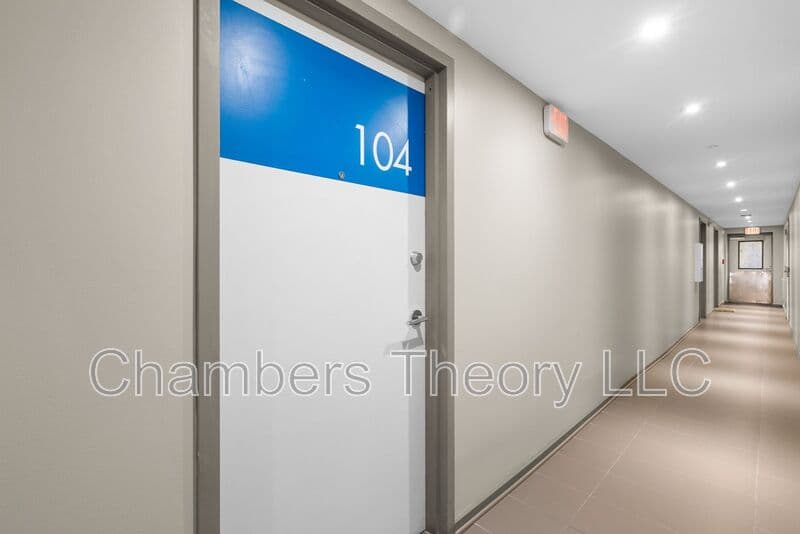 Washington Condo: 2422 17th St
