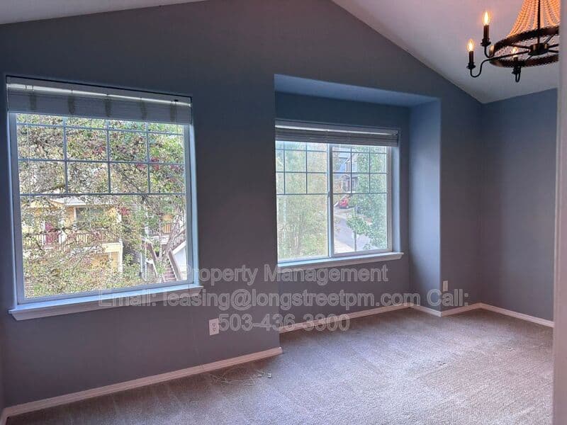 Tigard Townhome: 14795 SW Fern St