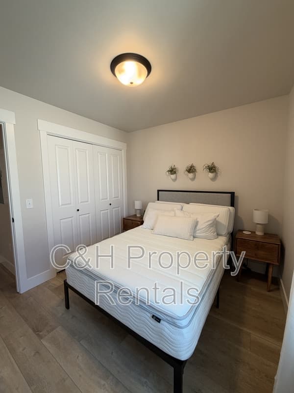Billings Condo: 6105 Elysian Road, Unit 101