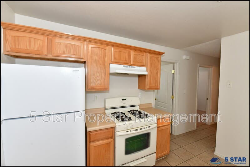 El Paso House: 3112 Tierra Ayala Drive !!