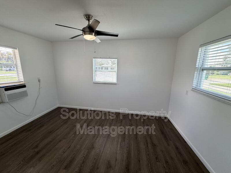 Merritt Island House: 510 Orange Ave