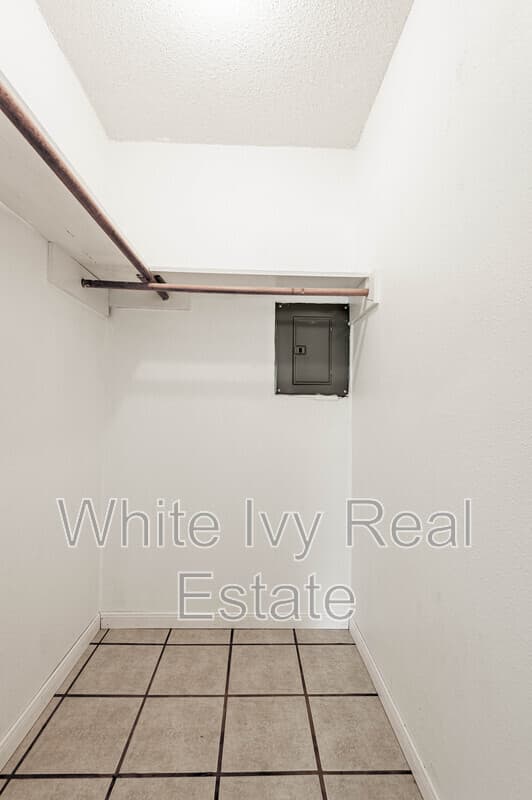 Huntsville Condo: 120 McAdams Lane