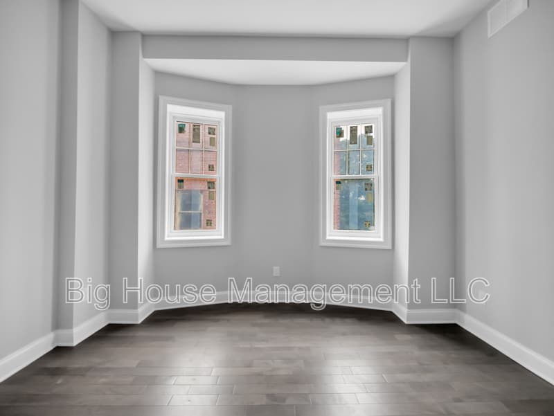 Baltimore Condo: 707 Druid Park Lake Dr