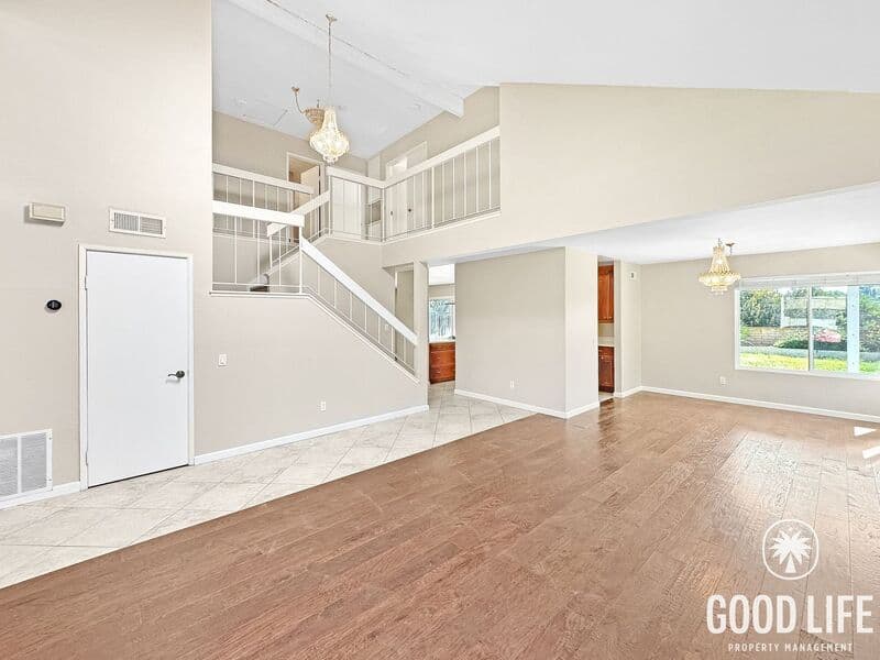 Chula Vista House: 1360 Mesa Grande Pl