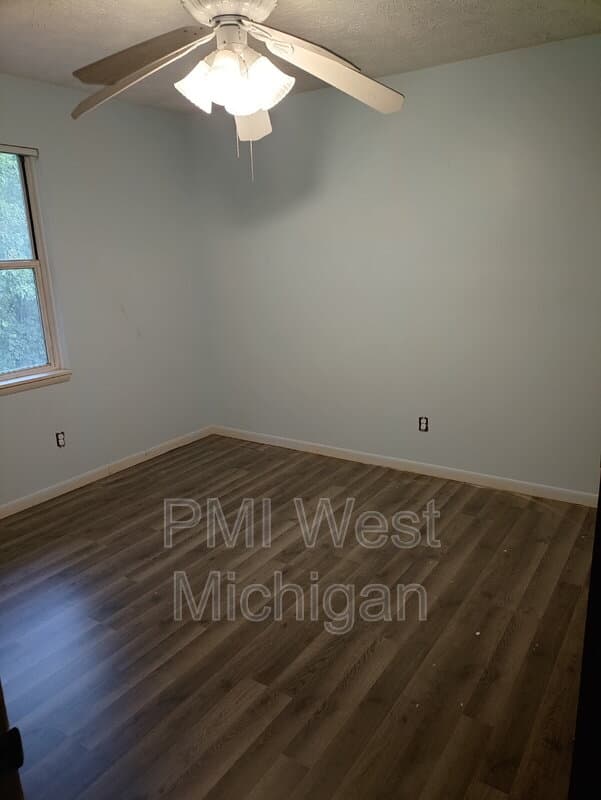 Holt Townhome: 4258 Bond Street