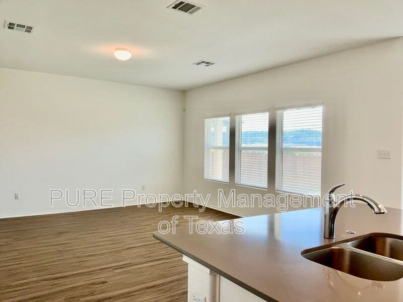 Lago Vista House: 22813 Agave Grove Dr.