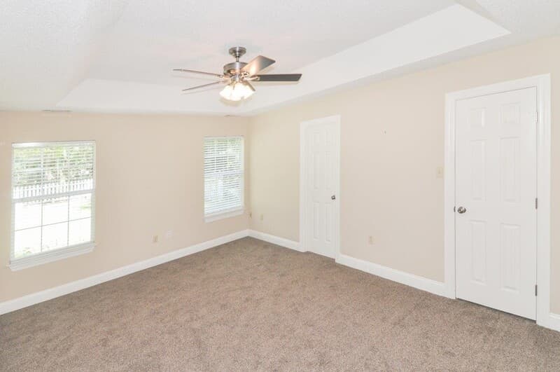 Richmond Hill House: 3 Oak Creek Court