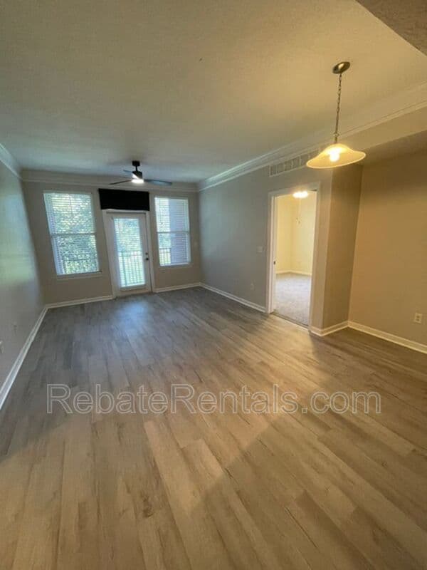 Jacksonville Condo: 10435 Midtown Parkway