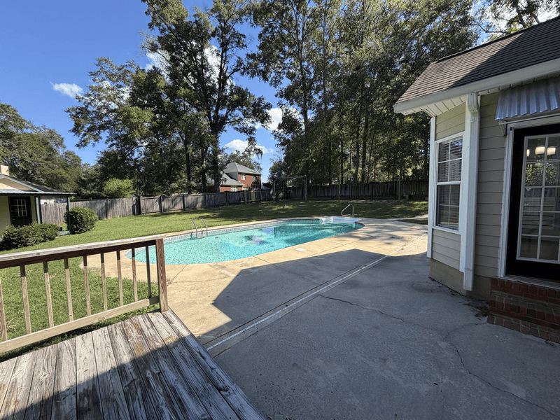 Tallahassee House: 1829 Wagon Wheel Cir W