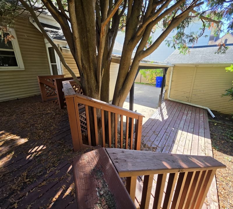 Appleton House: 1009 North Oneida Street