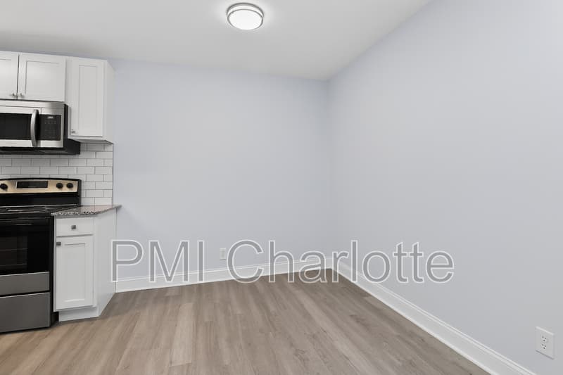 Charlotte Condo: 831 Mcalway Rd