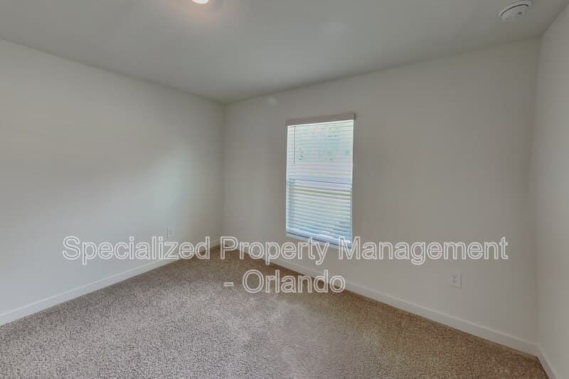 Ocala House: 4838 NW 16th Ln