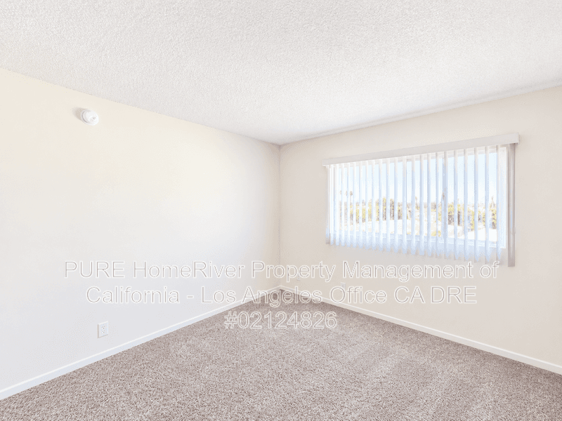 Redondo Beach Condo: 505 North Irena Avenue