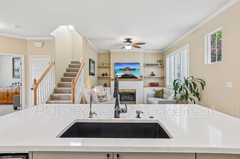 Vancouver Condo: 17146 SE 23rd Dr