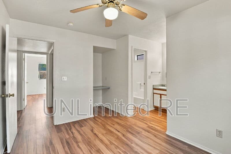 Flagstaff Condo: 25 S Maricopa St