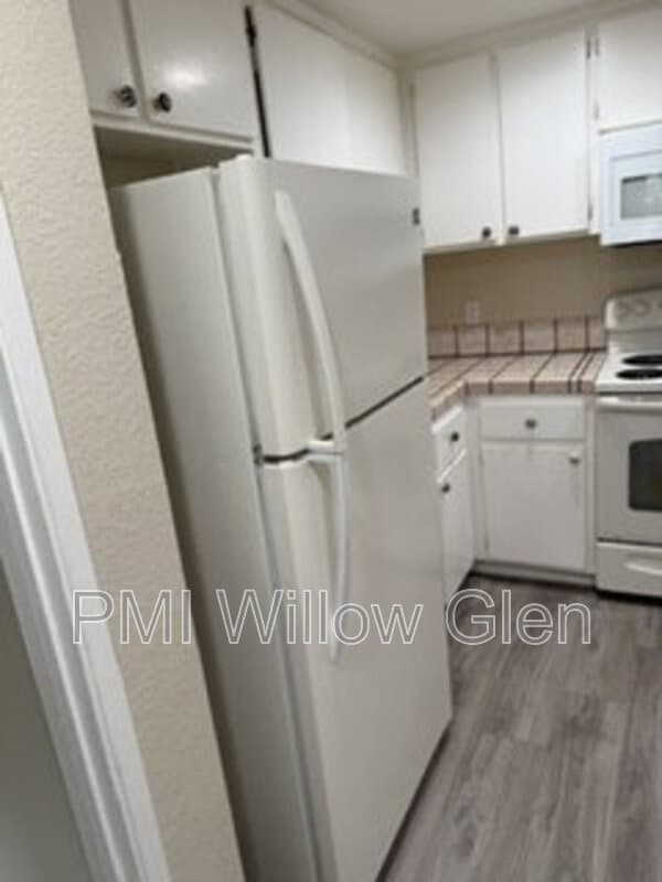 San Jose Townhome: 7379 Tulare Hill Drive