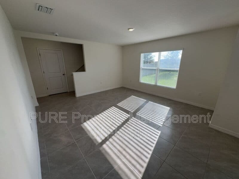 Ocala House: 5527 SW 43rd Ct