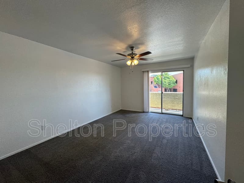 Mesa Condo: 1331 W Baseline Rd, 242