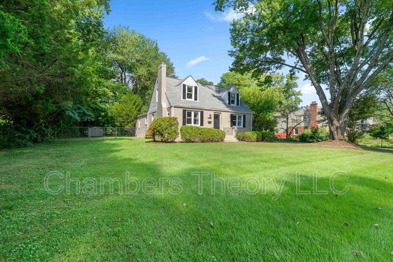 Falls Church House: 3318 Holloman Rd.
