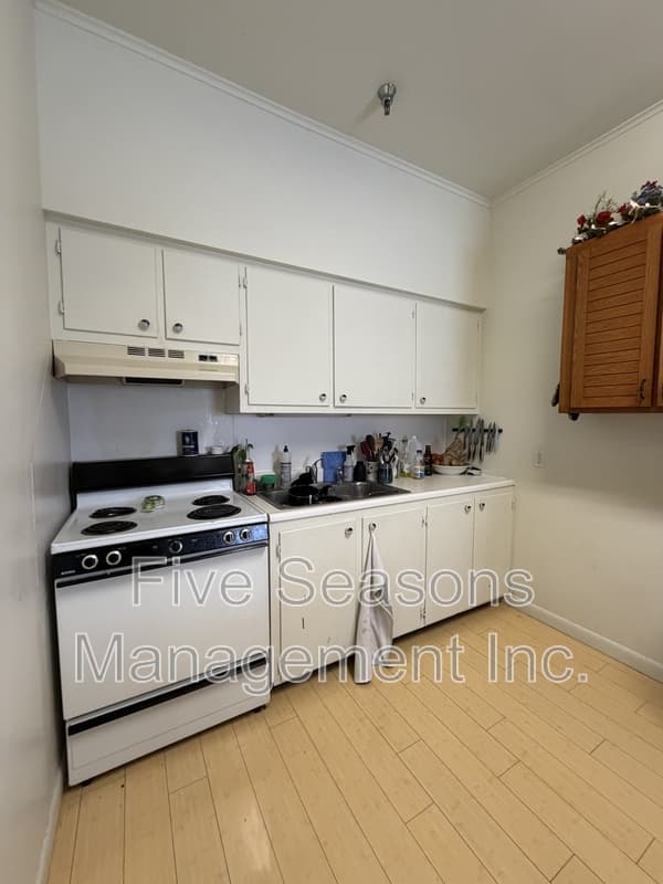 Burlington Condo: 194 North Street - 9