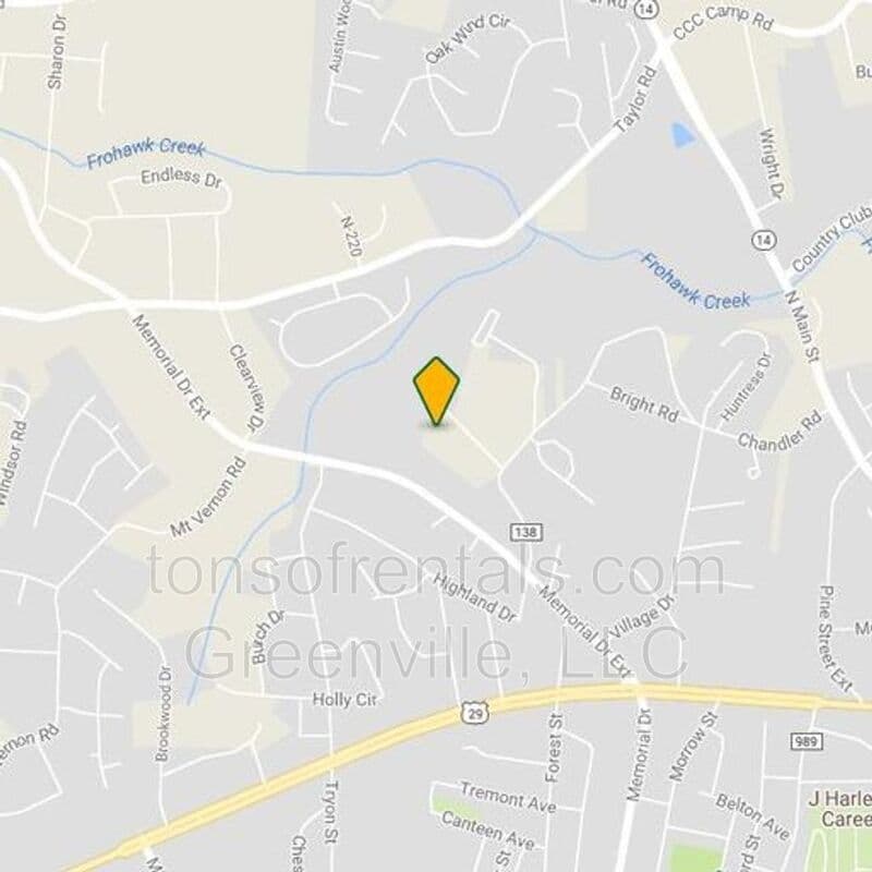 Greer Townhome: 111 Becky Don Drive 15