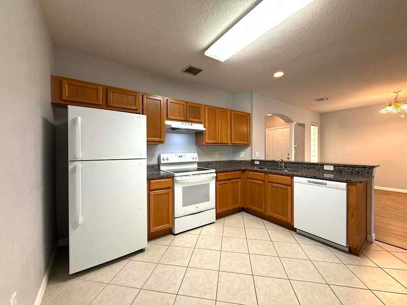 Ruskin Condo: 431 Newmont Circle - 202