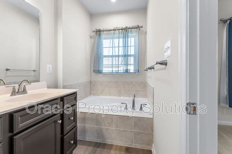Hanover Townhome: 7850 Brandy Station Road