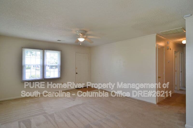 Columbia House: 22A Prices Ct