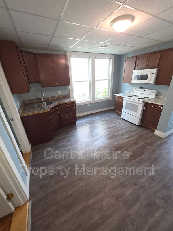 Lewiston Condo: 176 Blake Street
